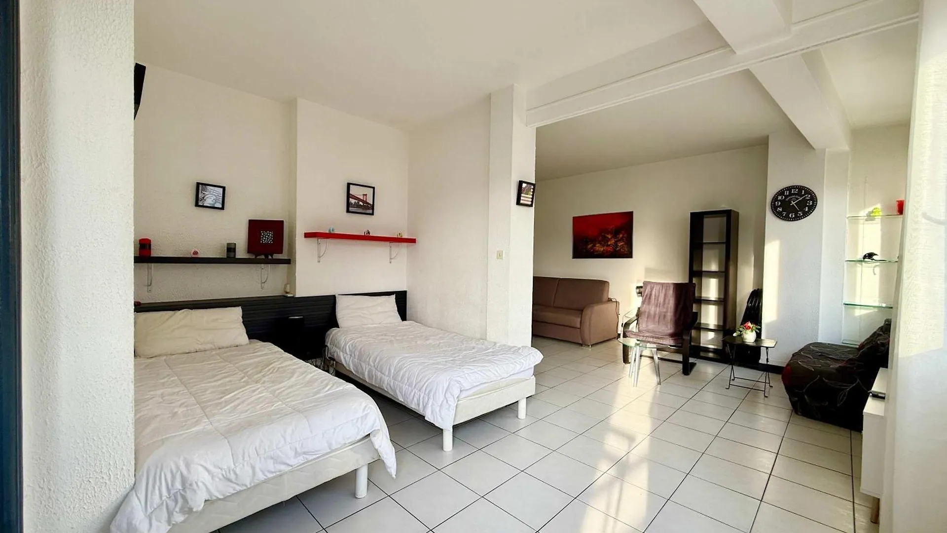 Apartment B007 Grand Studio Lumineux 4 Proche Centre Cannes